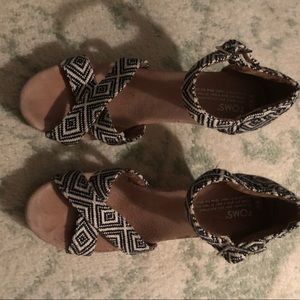 TOMS Women’s Wedge Sandals